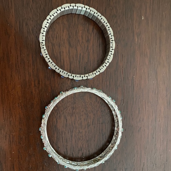 2 Stunning Bracelets - Picture 3 of 3